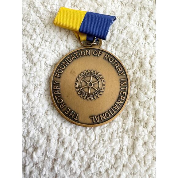 Paul Harris Fellow, A Rotary Foundation of Rotary International Brass Medal - Picture 2 of 4